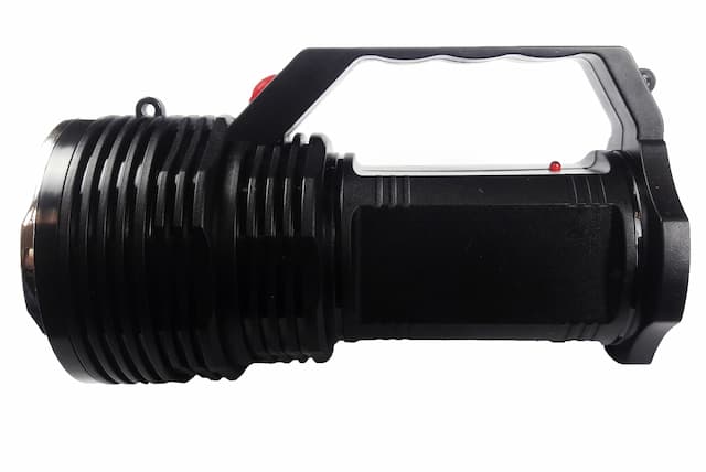 Фонарь ручной LED rechargeable emergency light черный