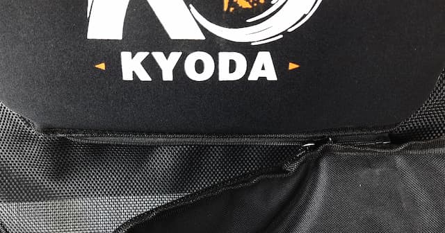 Кресло складное карповое Kyoda 70х50х42/90-100, цвет серый