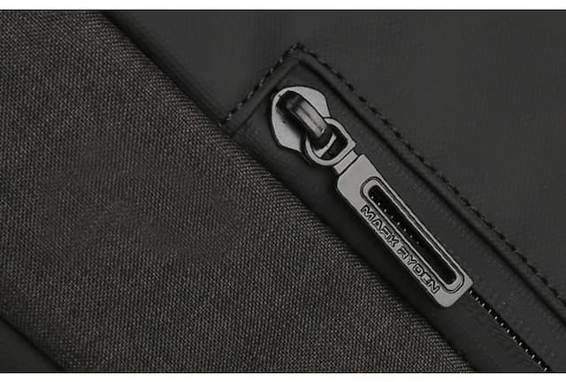 Рюкзак Mark Ryden MR6832, черный (USB, кодовый замок)